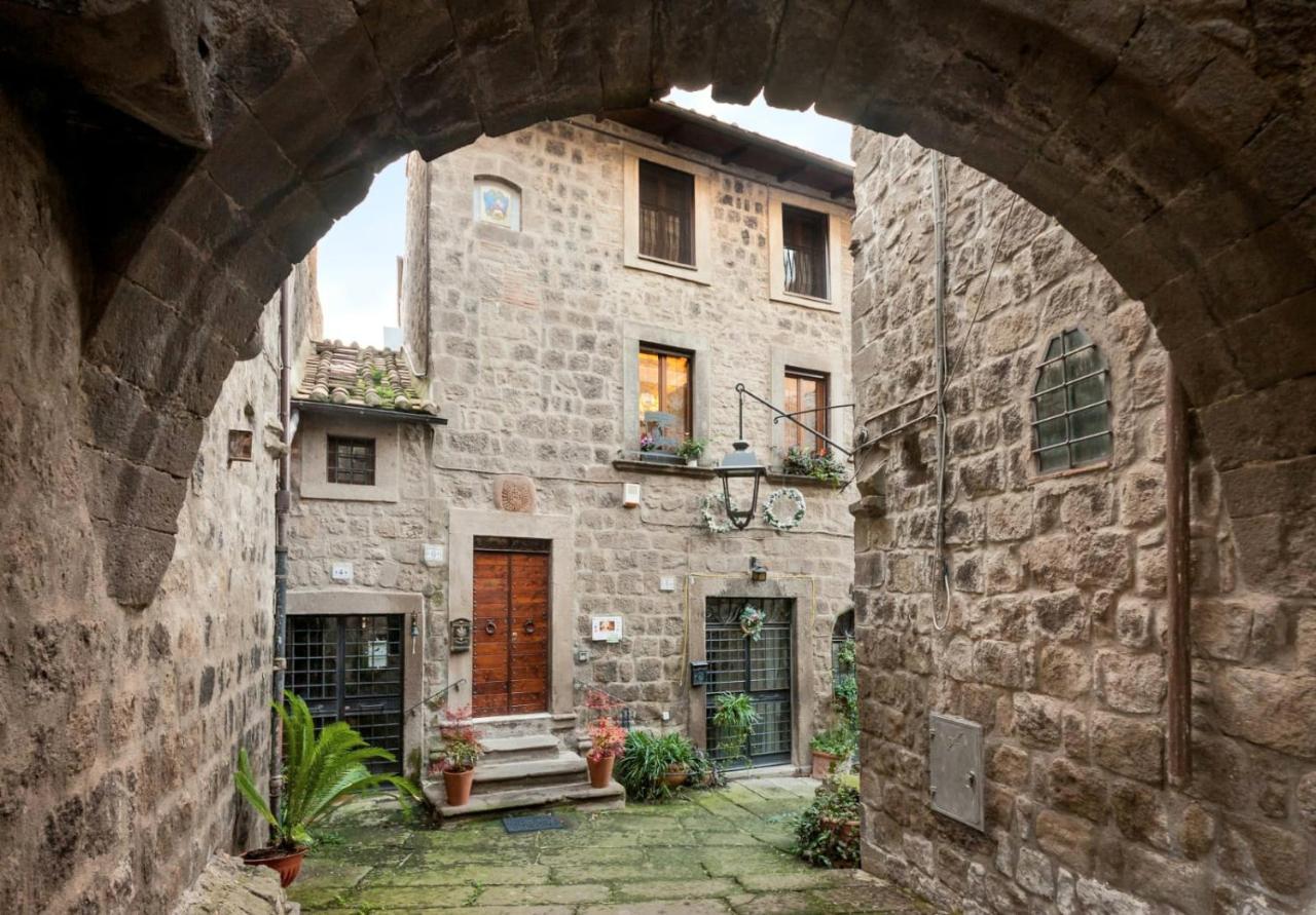 Alloggio Turistico "L'Incontro" 6 Viterbo Exteriör bild